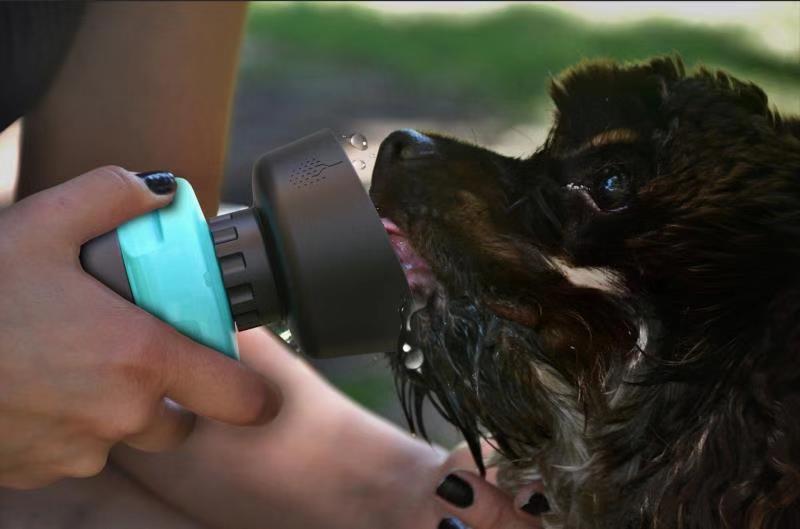 Aqusten Foldable Dog Water Bottle Travel Dispenser 520ml